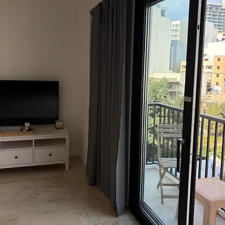 Garden-view 1br Spinola Bay Couples Only Aged 30 Apartment Saint Julian's